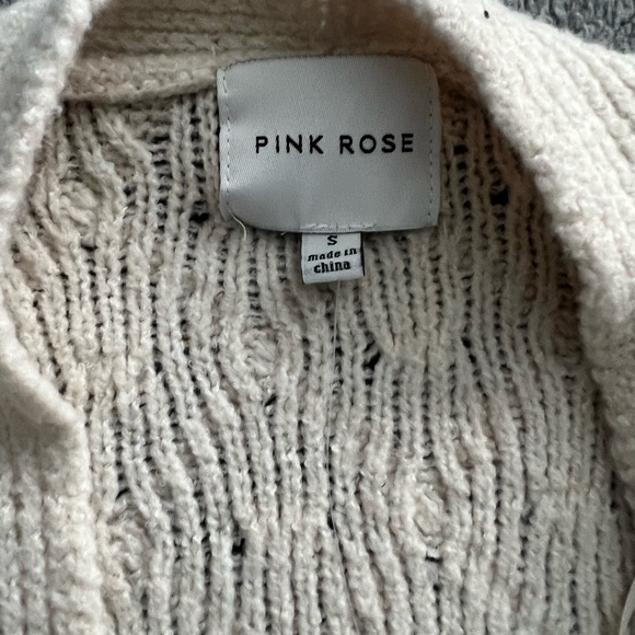 Pink rose women’s knitted sweater - Picture 2 of 3